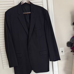 Men’s navy sport coat